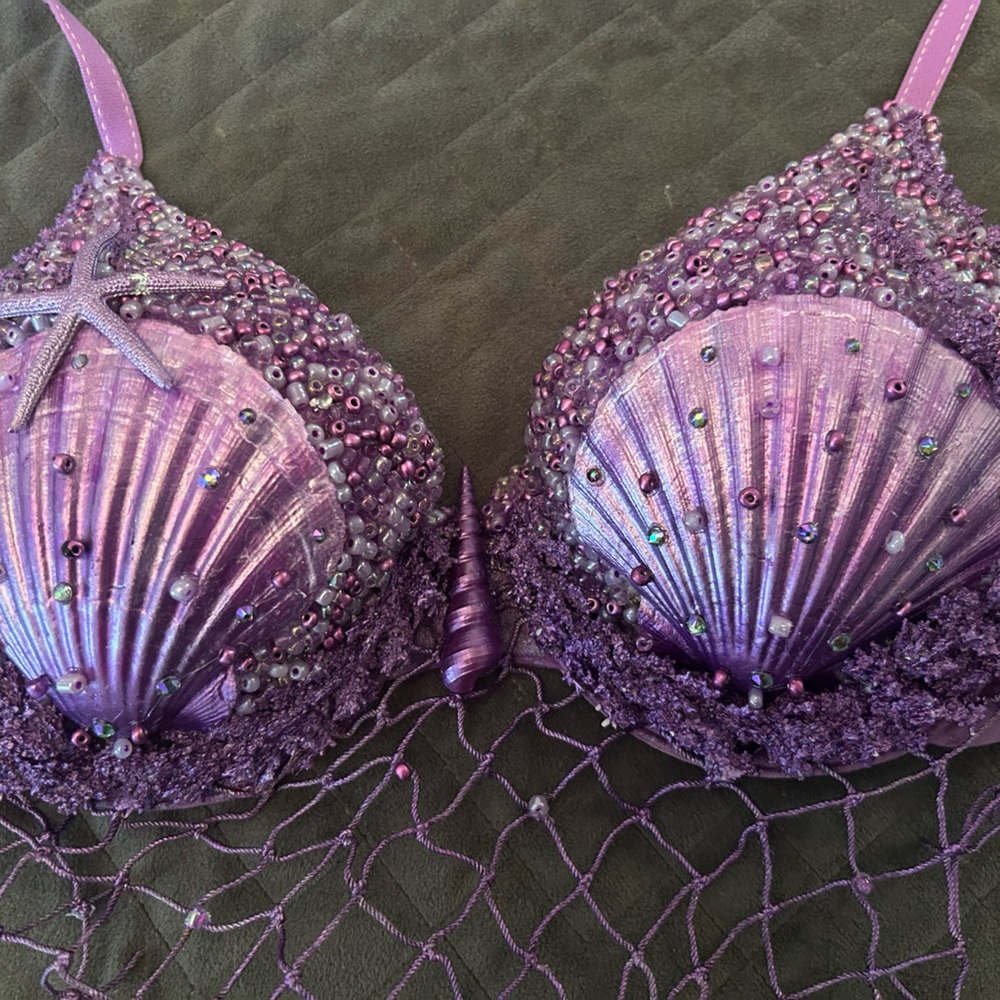 CUSTOM HAND MADE SEA SHELL MERMAID BRA - Perfect for Ariel costume